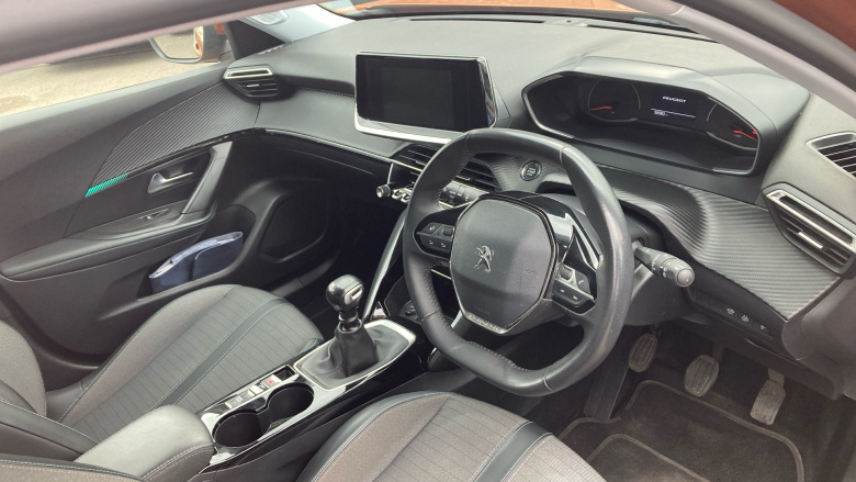 Peugeot 2008 1.2 PureTech Allure 5dr Petrol Estate